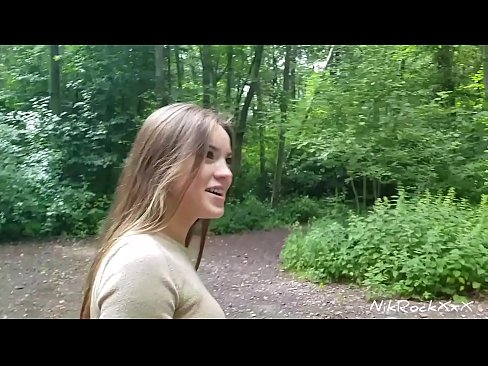 ❤️ Ehdotin Evelinalle, että panisimme julkisella paikalla! Hän suostui. Sitten panin häntä perseeseen ja spermasin hänen suuhunsa. Sitten hän pissasi itseensä. ❤️ Porno at us ☑
