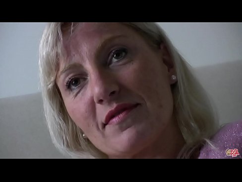 ❤️ Äiti jota me kaikki nussimme ... Lady, käyttäydy kunnolla! ❤️ Porno at us ☑